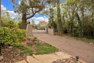 Image de Creek front Sedona Home + Casita, near Cathedral