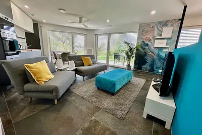 Image de \"Labo\" - T2 55m2 + Terrasse et Jardin - Habitat Passif