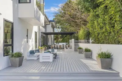 Image de Westfall - Unparalleled Modern Luxury Estate with Infinity Pool & Spa