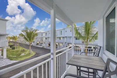 Image de Carney's Reef 1b/1b Pool, Large Patio &Living Room