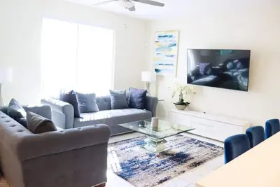 Image de Cozy Town Home with Splash Pool-404oca