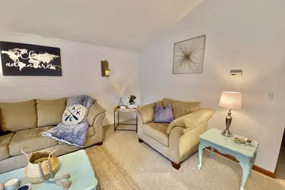 Lake Cumberland Cozy retreat, close to Cumberland Point Ramp & Conley Bottom!