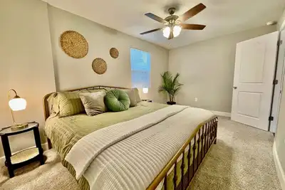 Image de 1/1 Downtown Lakeland Pet Friendly Home