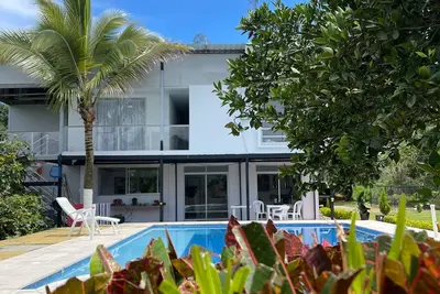 Image de \"La Martina Haven: Enchanting Natural Retreat\"