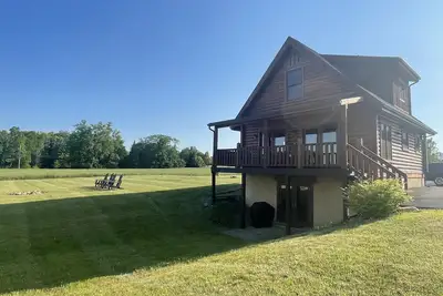 Image de Conesus Log Cabin, Cozy Log Cabin on the Wine Trail