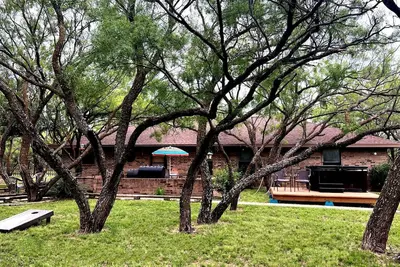 Image de The Mesquite Retreat ~ Romantic ~ Secluded ~ Hot Tub ~ Fire Pit ~ Very Relaxing