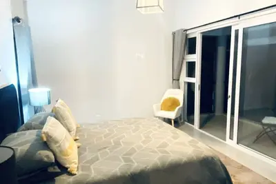 Image de Spacious modern apartment