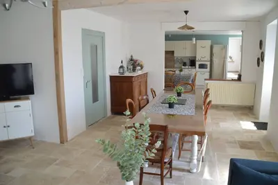 Image de maison spacieuse à 13 minutes du puy du fou