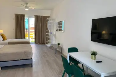 Image de Villas at Auxilio Mutuo 105