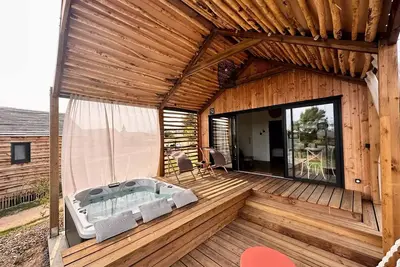 Image de Lodge 2 chambres et Spa - Bohème 5 personnes