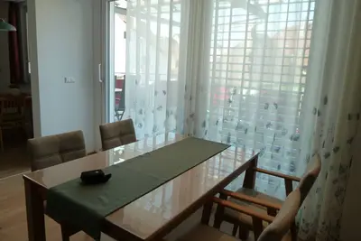 Image de Ferienwohnung, 100 qm, 2 Schlafzimmer, Großer Balkon, Max. 4 Personen