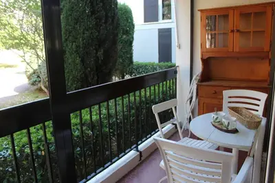 Image de Appartement T2 avec terrasse et parking à 400 m du Port - 4rs207