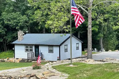 Image de New! Stony Brook Cottage in Portersville, Pa