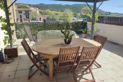 Image de Appartement provençal avec terrasse dans le Var