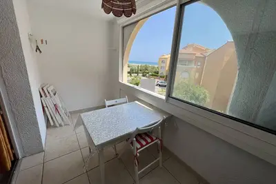 Image de Appartement T2 + Cabine, 5 couchages, plage à proximité, parking, à Port Leucate