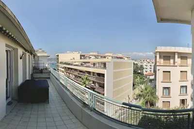 Image de Juan Les Pins 2 Pièces - 50m de la Plage Terrasse