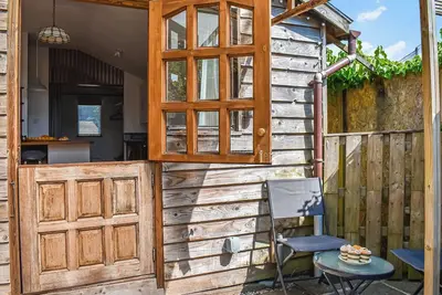 Image de 1 chambres à coucher à Falmouth