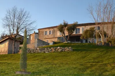Image de Maison de campagne familiale dans le nord du Gers