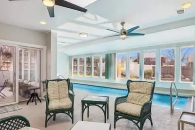 Image de 3 bedroom unit w/ indoor pool/hotub