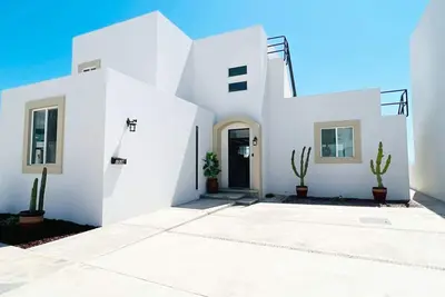 Image de Ocean View Villa between Rosarito & Ensenada steps from the beach, pet friendly!