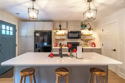 Image de Cozy pet friendly 2 bedroom Cooper Young downtown