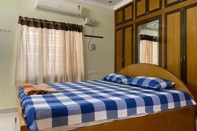 Image de Family-sized Penthouse with 2 min walk to Reliance Mart & Hospital