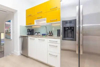 Image de Renovated 3 bedroom house with outdoor space