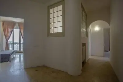 Image de Spacious apartment with park view- Diamante Apartment
