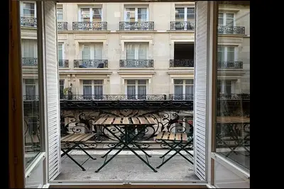 Image de Victor Hugo - Tastefully Decorated - 2 Bedroom 75sqm - Champs Elysees