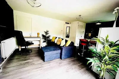 Image de Modernised 2 Bed House Close to City Centre