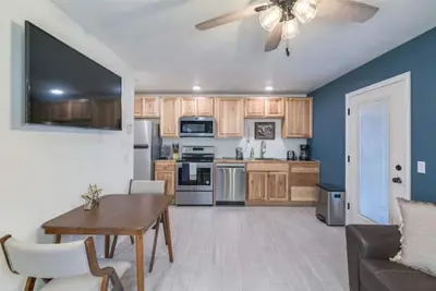 Image de Blue Aurora Comfy Apartment Jetted tub, King Bed