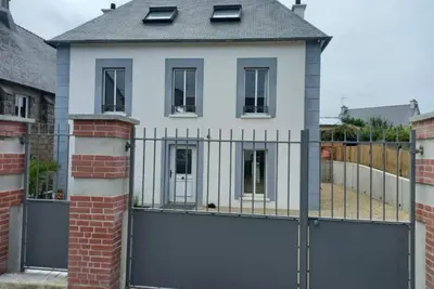 Image de Maison de ville proche centre et plage