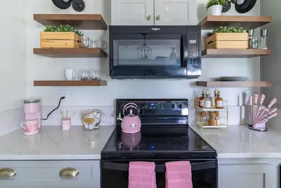 Image de Cozy 2 bedroom Cooper Young 7 minutes from Downtown