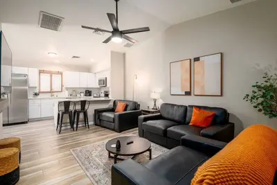 Image de Central Tucson Remodeled Townhome