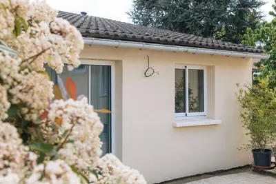 Image de Petite maison avec jardin pour 4 à Vernon