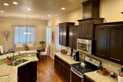 Image de Highland House - Prescott Cabin Rentals