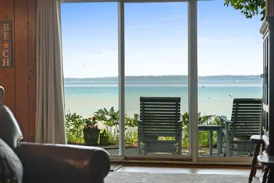 Image de Up-North Rustic Cottage on exclusive Old Mission Peninsula