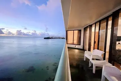 Image de Ocean front view condo with pool