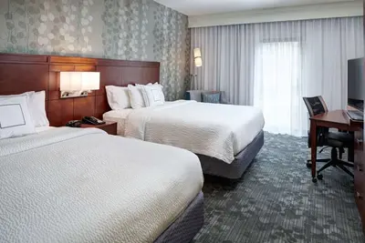 Image de Convenient Stay, Superb Location! 3 Relaxing Units, Pets Allowed, Indoor Pool!