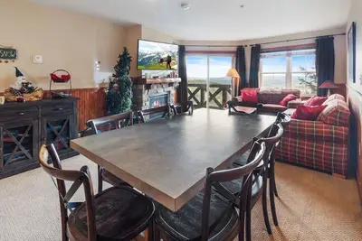 Image de Steps From The Slopes Ski In Out Hot Tub Village