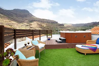 Image de Maison de vacances \"La Casa Nueva\" avec vue sur les montagnes, bain Ă remous et Wi-Fi
