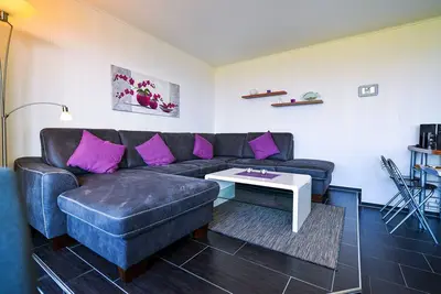 Image de Sj11, 11. Etage - Modern Eingerichtete Ferienwohnung mit Panoramameerblick