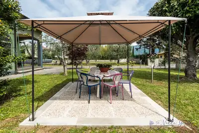 Image de Family-friendly vacation home with pool for sole use