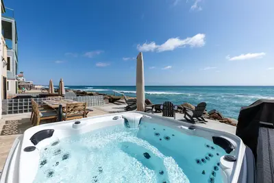 Image de June Special! Stunning Oceanfront Home w/ Panoramic Views