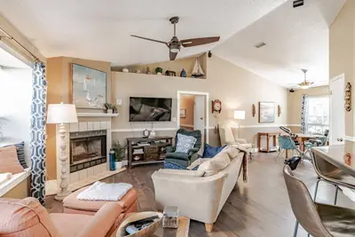 Image de Stillbridge Cottage-Uwf, Beaches, dining & shopping