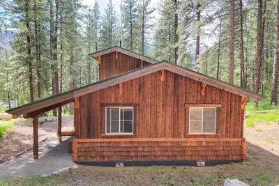 Image de Cabin on Mustard Mountain - extended stay retreat