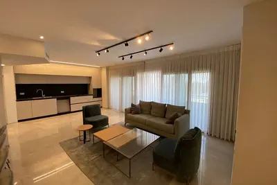David Residence New Private apartment!