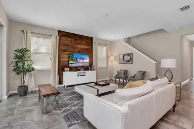 Image de Lovely 4Bd Pool Home with Game Room-9029fw