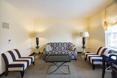 Image de Bright 1br suite close to Downtown Durham