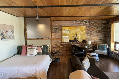 Image de Cozy Downtown Studio Getaway